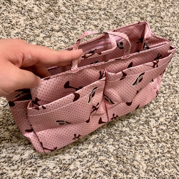 Makeup / Cosmetic Organizer Bag - Picture 6 of 8